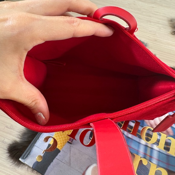 Giorgio Armani Red Clutch Bag - Picture 6 of 7